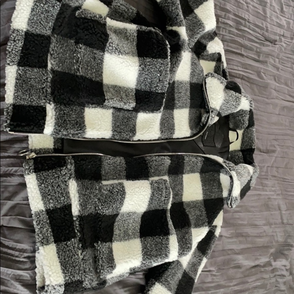 Steve Madden lined coat